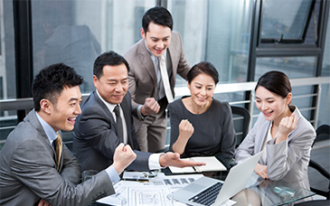 What Is a Leadership Development Program?